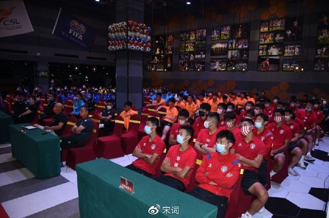 激情五月黄色